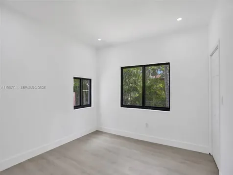 759 NE 127th Street North Miami FL 33161