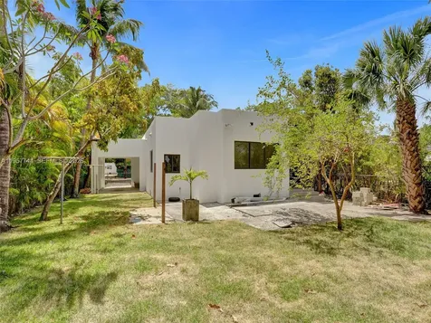 759 NE 127th Street North Miami FL 33161