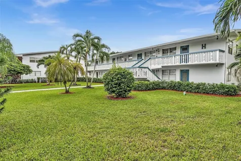 160 Markham H Deerfield Beach FL 33442