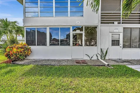 160 Markham H Deerfield Beach FL 33442