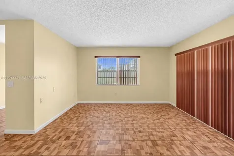 160 Markham H Deerfield Beach FL 33442