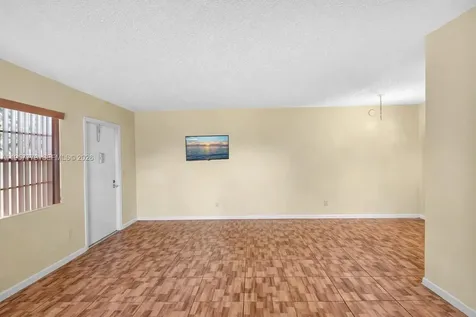 160 Markham H Deerfield Beach FL 33442