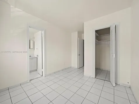 6801 N Kendall Drive Pinecrest FL 33156