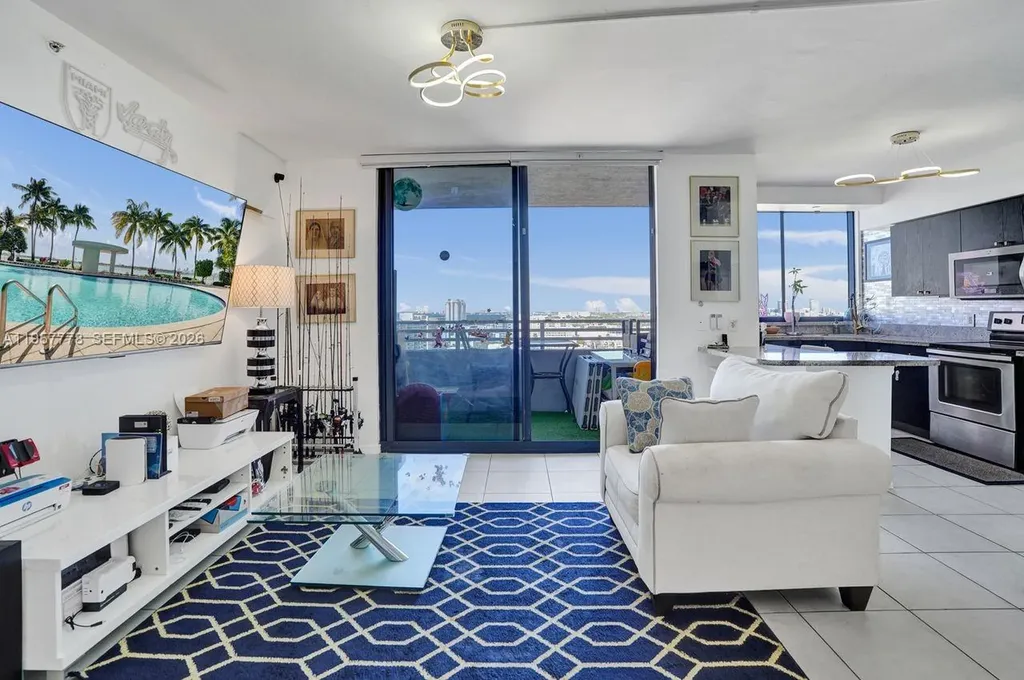 1330 West Avenue Miami Beach FL 33139