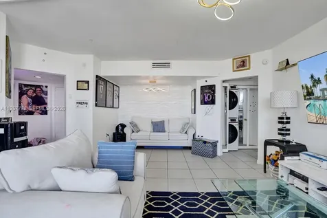 1330 West Avenue Miami Beach FL 33139