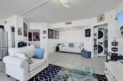 1330 West Avenue Miami Beach FL 33139