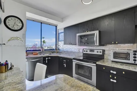 1330 West Avenue Miami Beach FL 33139