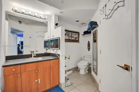 1330 West Avenue Miami Beach FL 33139