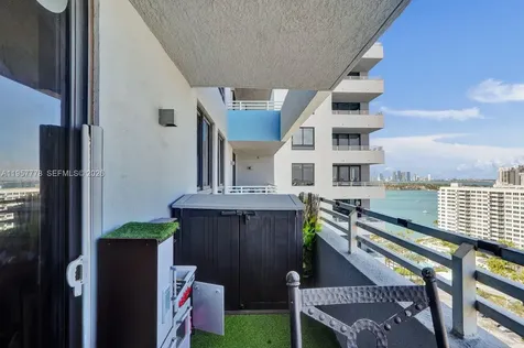 1330 West Avenue Miami Beach FL 33139