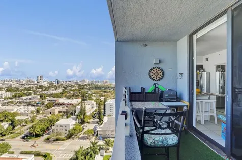1330 West Avenue Miami Beach FL 33139