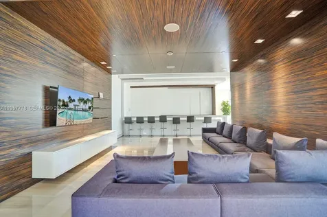 1330 West Avenue Miami Beach FL 33139
