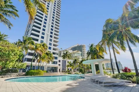 1330 West Avenue Miami Beach FL 33139