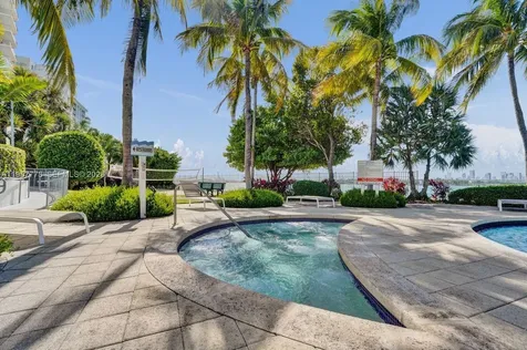1330 West Avenue Miami Beach FL 33139