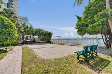 1330 West Avenue Miami Beach FL 33139