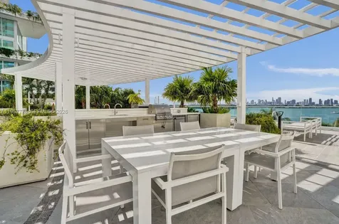 1330 West Avenue Miami Beach FL 33139