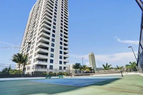 1330 West Avenue Miami Beach FL 33139