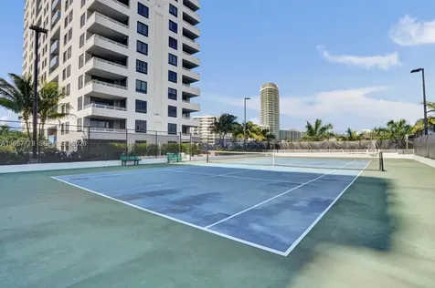 1330 West Avenue Miami Beach FL 33139