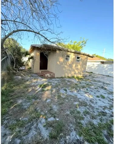 338 SW 1st Terrace Deerfield Beach FL 33441
