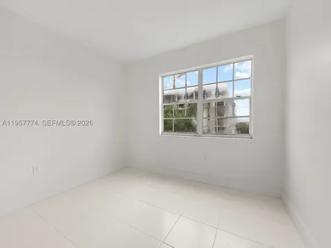 1750 NW 27th Avenue Miami FL 33125