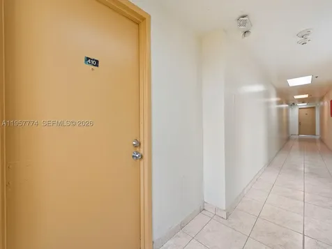1750 NW 27th Avenue Miami FL 33125