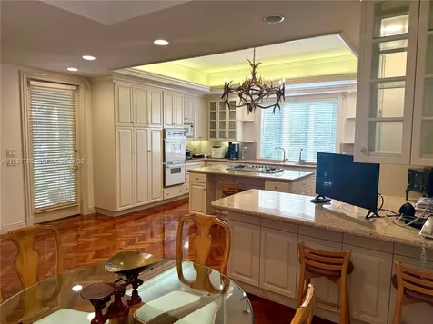 3508 Bayshore Villas Drive Miami FL 33133