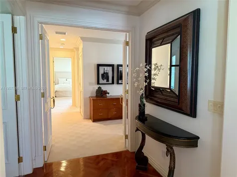 3508 Bayshore Villas Drive Miami FL 33133