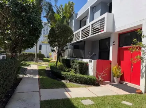 3089 NE 183rd Lane Aventura FL 33160