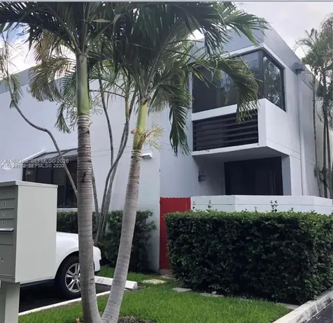 3089 NE 183rd Lane Aventura FL 33160