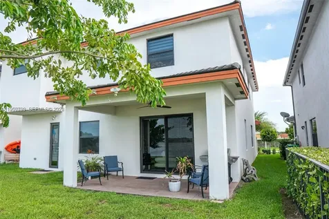 8981 NW 154th Terrace Miami Lakes FL 33018