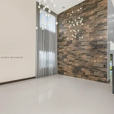 8981 NW 154th Terrace Miami Lakes FL 33018