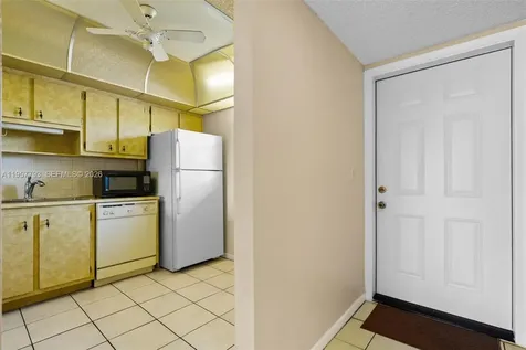 200 Ashbury Road Hollywood FL 33024