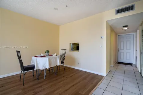 200 Ashbury Road Hollywood FL 33024