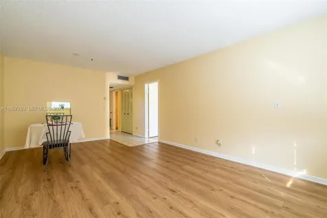 200 Ashbury Road Hollywood FL 33024