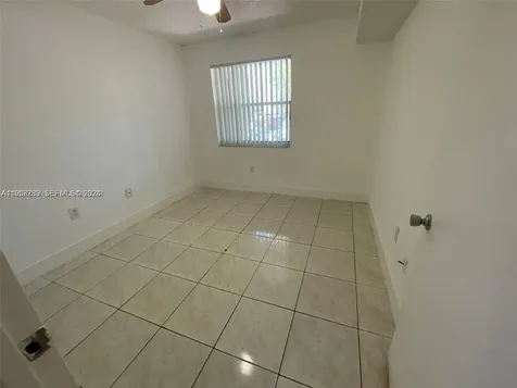 761 N Pine Island Road Plantation FL 33324