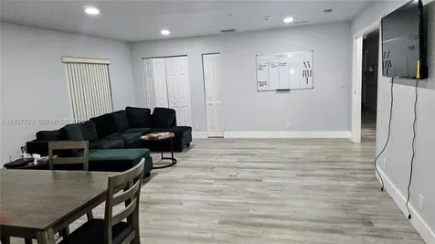 2953 NW 10th Court Fort Lauderdale FL 33311