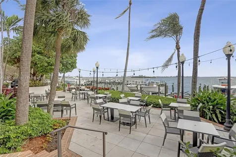 1000 Quayside Terrace Miami FL 33138