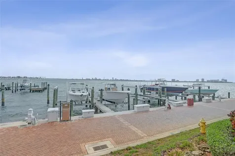 1000 Quayside Terrace Miami FL 33138