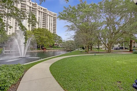 1000 Quayside Terrace Miami FL 33138