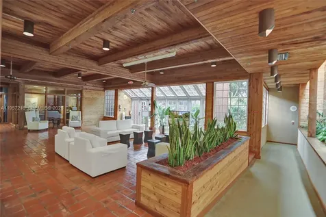 1000 Quayside Terrace Miami FL 33138
