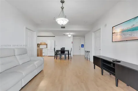 3500 Coral Way Miami FL 33145