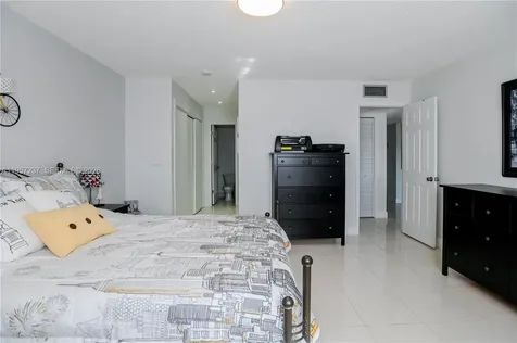 4751 NW 21st Street Lauderhill FL 33313