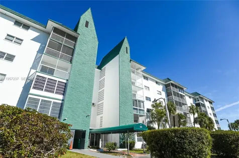 4751 NW 21st Street Lauderhill FL 33313