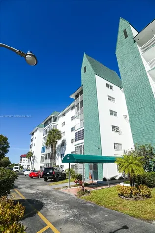 4751 NW 21st Street Lauderhill FL 33313