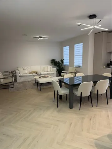 7476 NW 113th Path Doral FL 33178