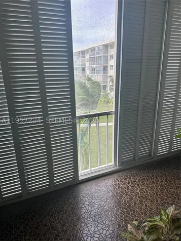 2855 Leonard Drive Aventura FL 33160
