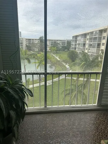 2855 Leonard Drive Aventura FL 33160