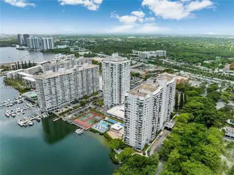 2750 NE 183rd Street Aventura FL 33160