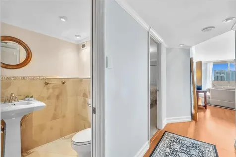 2750 NE 183rd Street Aventura FL 33160