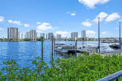 2750 NE 183rd Street Aventura FL 33160