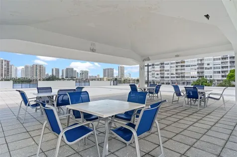 2750 NE 183rd Street Aventura FL 33160